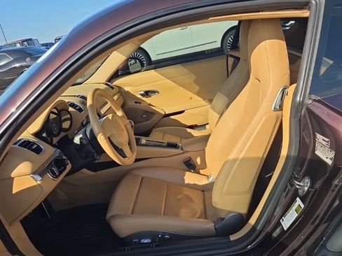 Used 2014 Porsche Cayman RWD image 3