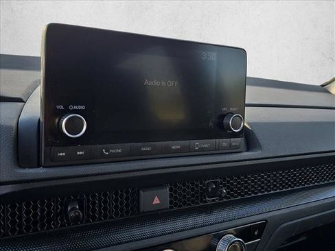 Used 2024 Honda CR-V Sport image 11