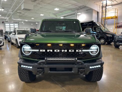 Used 2024 Ford Bronco Wildtrak AWD/4WD image 2