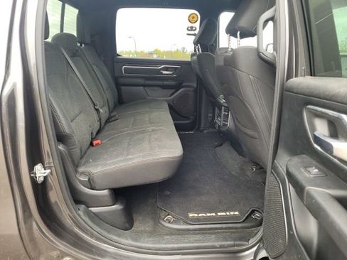Used 2019 RAM 1500 Big Horn AWD/4WD image 12