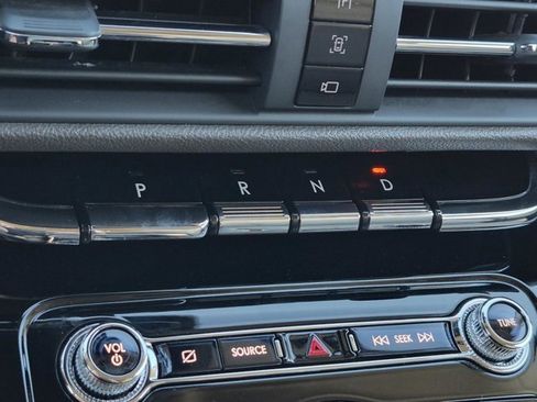 Used 2022 Lincoln Corsair FWD w/ Equipment Group 101A image 28