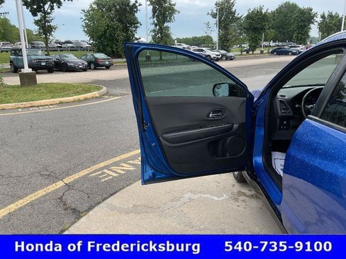 Certified 2019 Honda HR-V Sport image 14