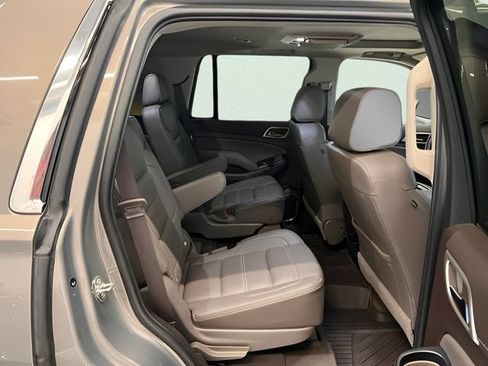 Used 2019 GMC Yukon Denali AWD/4WD image 11