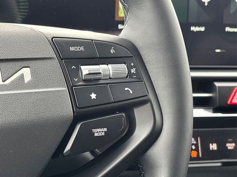 New 2026 Kia Sportage EX image 18