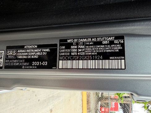 Used 2016 Mercedes-Benz G 63 AMG 4MATIC image 37
