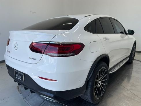 Used 2022 Mercedes-Benz GLC 300 4MATIC Coupe image 30