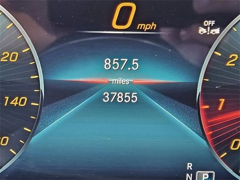 Used 2023 Mercedes-Benz GLA 250 image 28