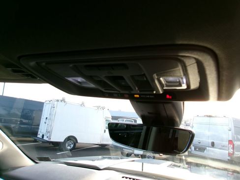 Used 2020 GMC Sierra 2500 Denali w/ Denali Ultimate Package image 25