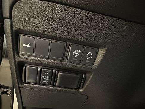 Used 2020 Nissan Armada SL w/ Premium Package image 49