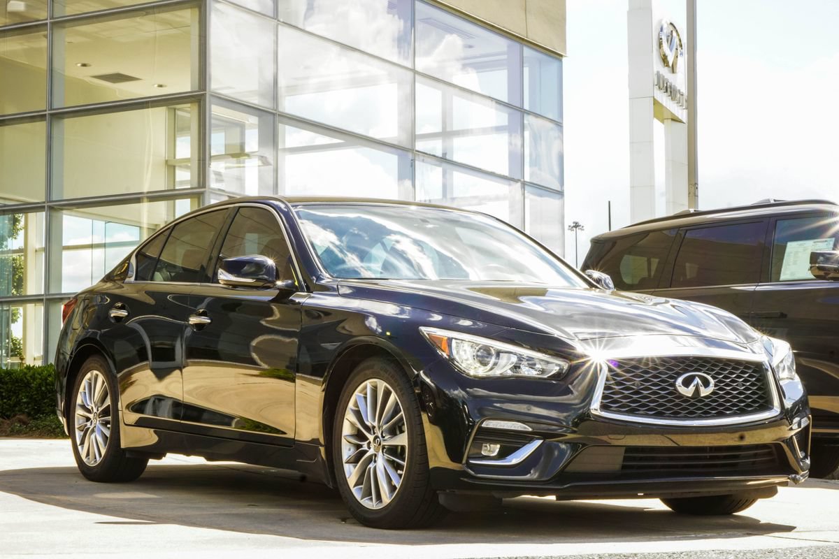 Certified 2023 INFINITI Q50 Luxe w/ Cargo Package RWD image 8