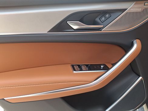 New 2026 Jaguar F-PACE R-Dynamic S AWD/4WD image 10