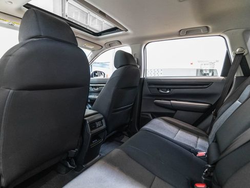 Used 2025 Honda CR-V EX image 14