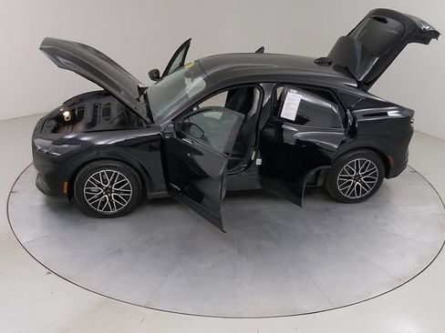 Certified 2025 Ford Mustang Mach-E Premium AWD/4WD image 53