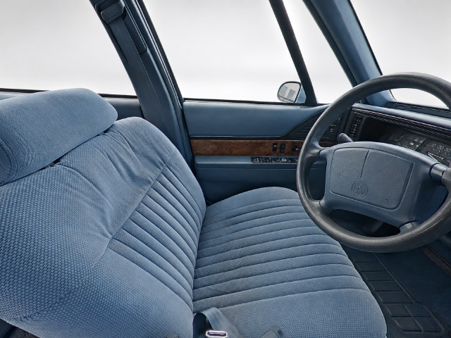Used 1995 Buick Le Sabre Custom FWD image 14