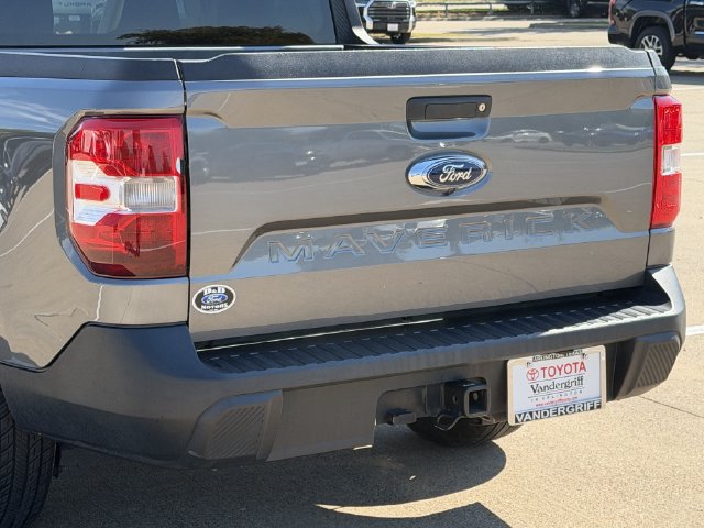 Used 2023 Ford Maverick XL FWD image 6