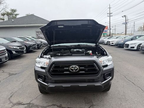 Used 2023 Toyota Tacoma SR image 31