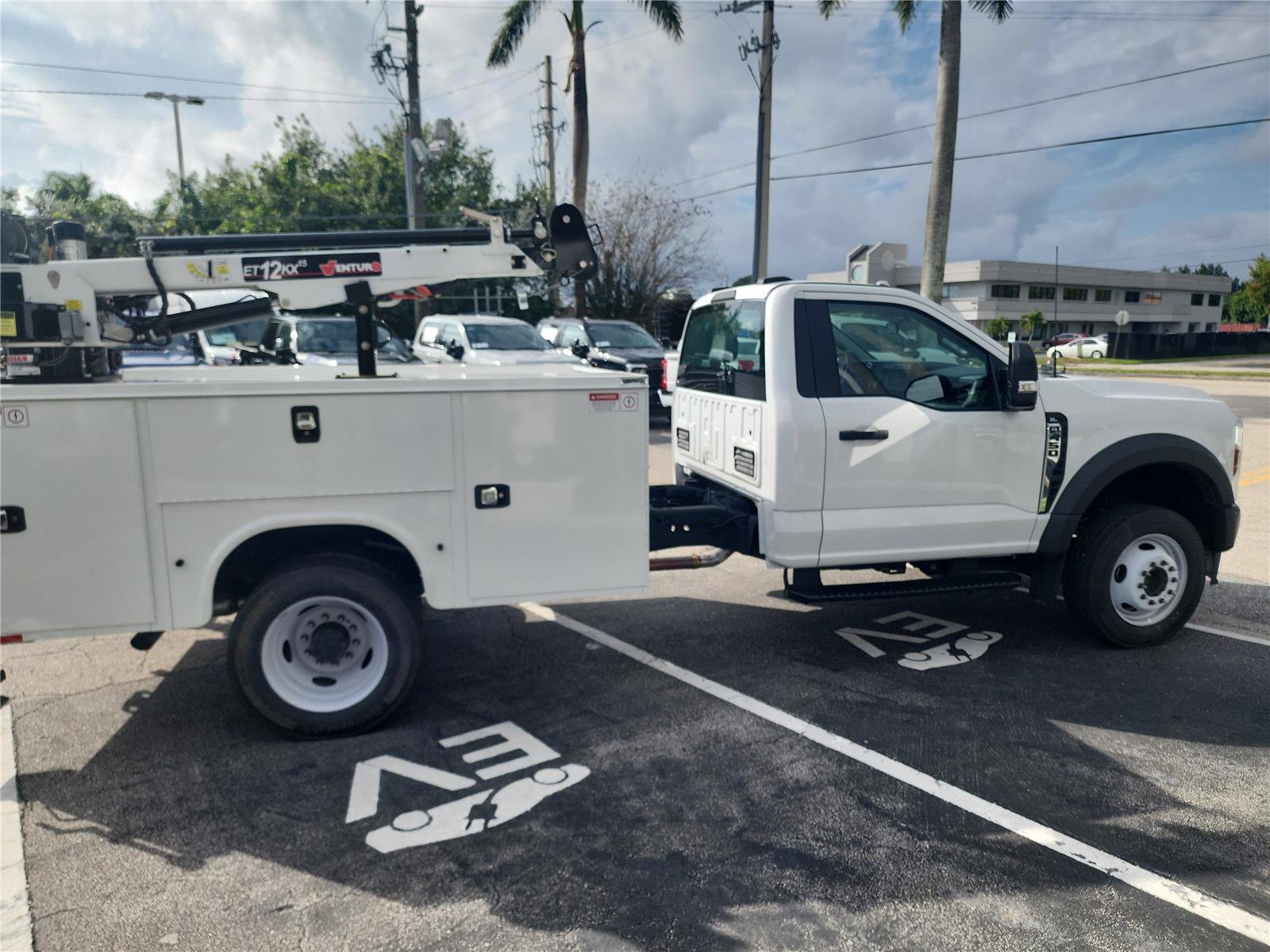 New 2024 Ford F450 XL RWD image 6