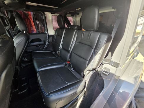 Used 2021 Jeep Wrangler Unlimited Rubicon 4xe w/ Cold Weather Group image 13