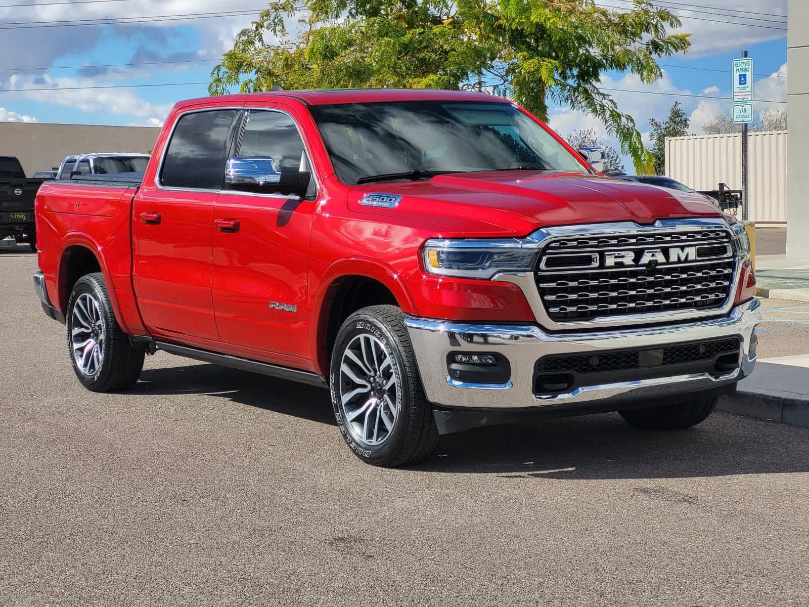 Used 2026 RAM 1500 Limited AWD/4WD image 3
