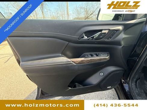 Certified 2020 GMC Acadia Denali w/ Technology Package image 7