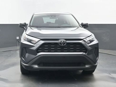 Used 2025 Toyota RAV4 LE FWD image 18
