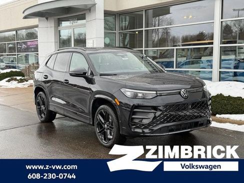 New 2026 Volkswagen Tiguan SE R-Line AWD/4WD image 1