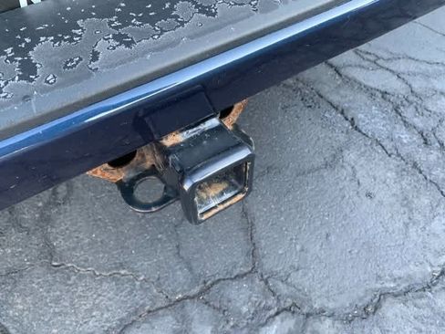 Used 2020 Chevrolet Silverado 1500 Custom w/ Custom Value Package image 6