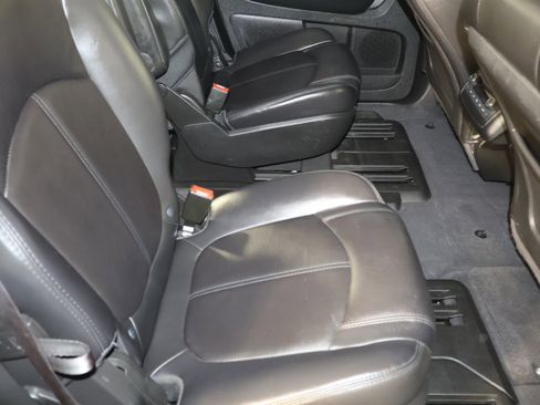 Used 2012 GMC Acadia SLT image 42