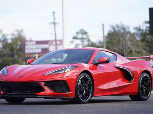 Used 2023 Chevrolet Corvette Stingray Premium Cpe w/ Z51 Performance Package RWD image 34