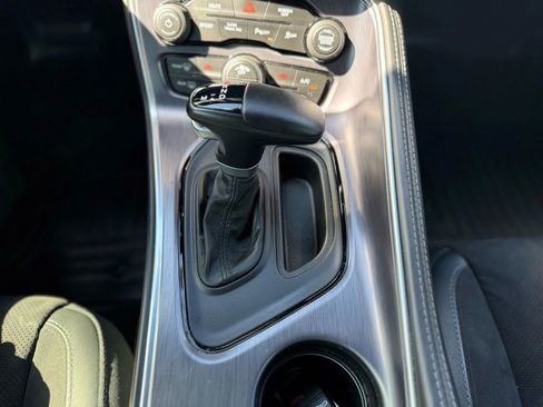 Used 2018 Dodge Challenger R/T Scat Pack image 17