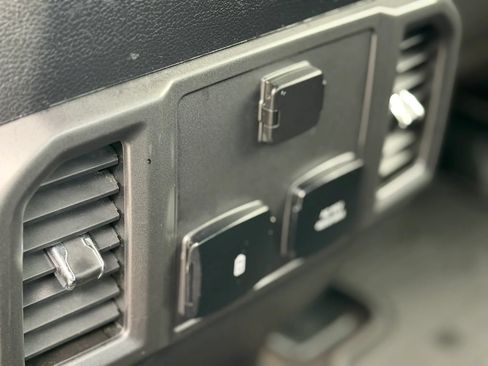 Used 2019 Ford F150 XLT w/ Equipment Group 302A Luxury RWD image 23