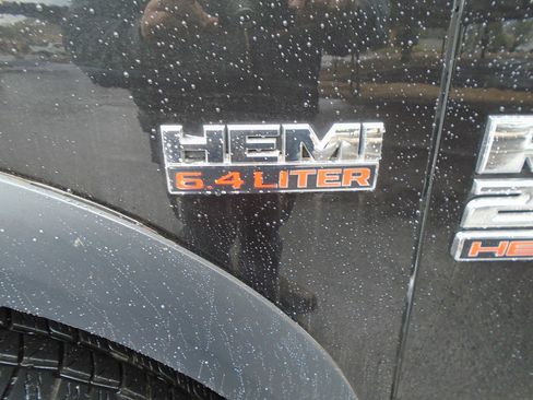 Used 2017 RAM 2500 Tradesman w/ Chrome Appearance Group image 21