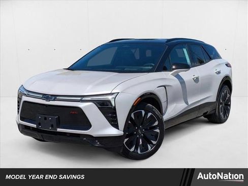 New 2025 Chevrolet Blazer EV RS image 1