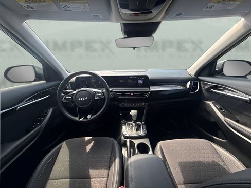 Used 2026 Kia Seltos S FWD image 7