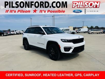 Used 2023 Jeep Grand Cherokee Limited w/ Black Appearance Package