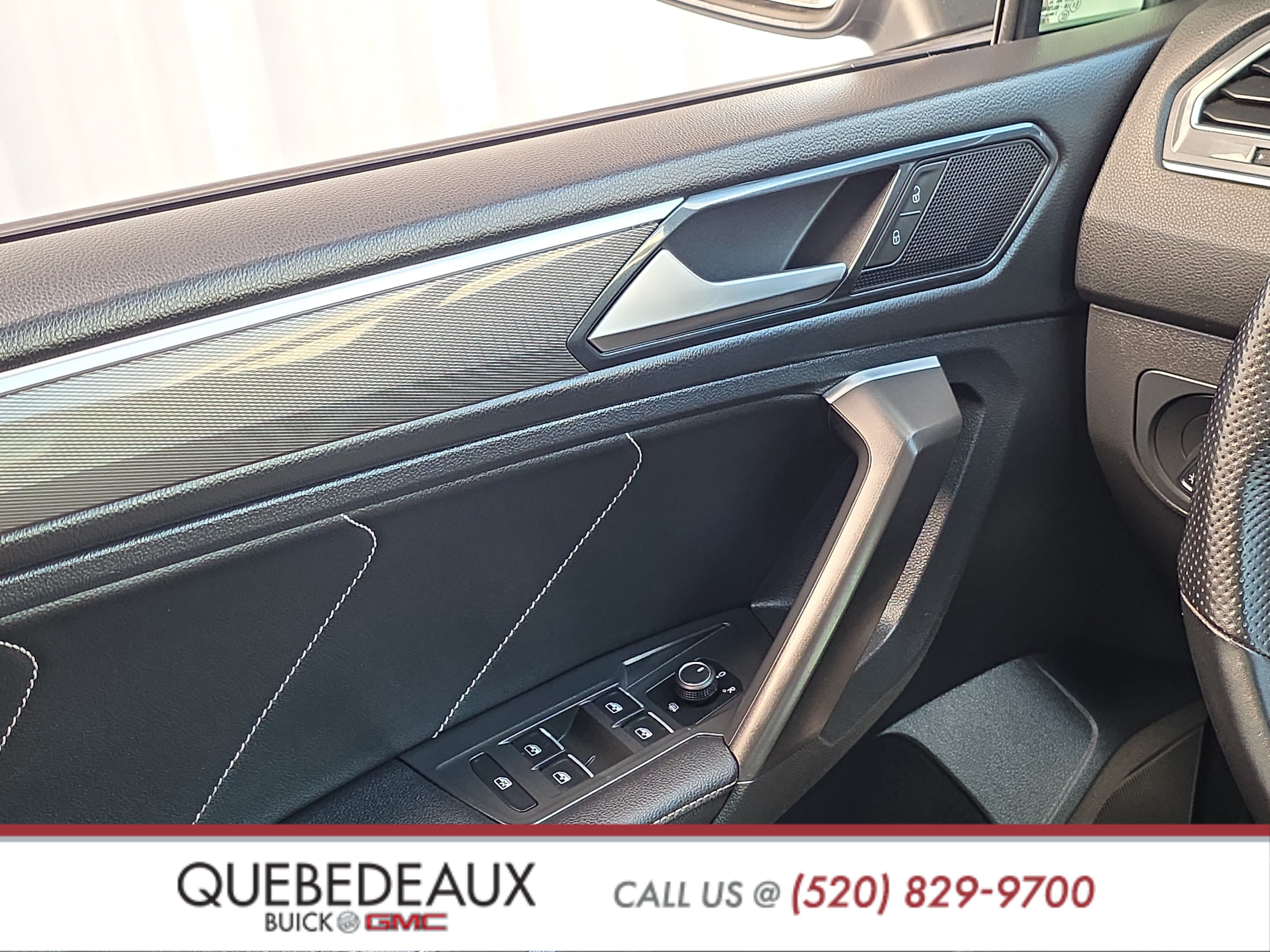 Used 2022 Volkswagen Tiguan SE R-Line FWD image 24