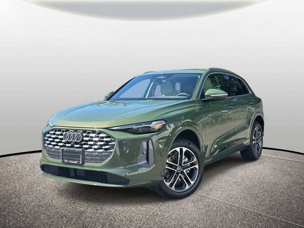 New 2026 Audi Q5 Premium Plus AWD/4WD image 1