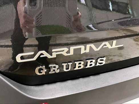 New 2026 Kia Carnival image 32