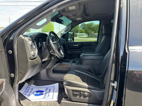 Used 2022 GMC Sierra 2500 Denali AWD/4WD image 11