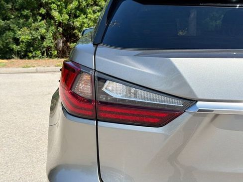 Used 2019 Lexus RX 350 FWD w/ Navigation Package image 10