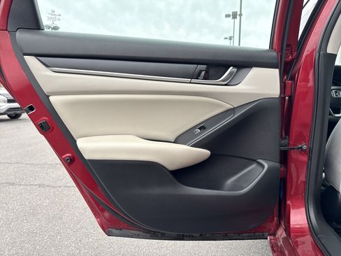 Used 2020 Honda Accord LX image 21