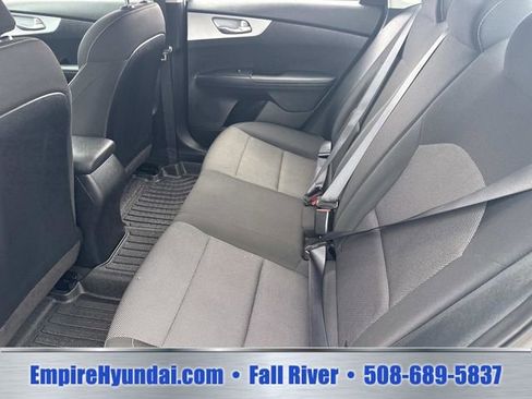 Used 2024 Kia Forte LXS FWD image 14