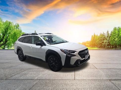 Certified 2025 Subaru Outback Onyx Edition AWD/4WD image 2