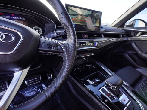 Used 2022 Audi S4 Premium Plus image 18