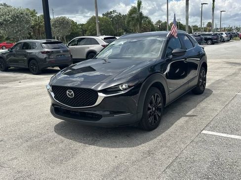 Used 2024 MAZDA CX-30 AWD 2.5 S w/ Select Sport Pkg image 3