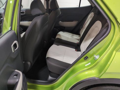 Certified 2023 Hyundai Venue SEL FWD image 13