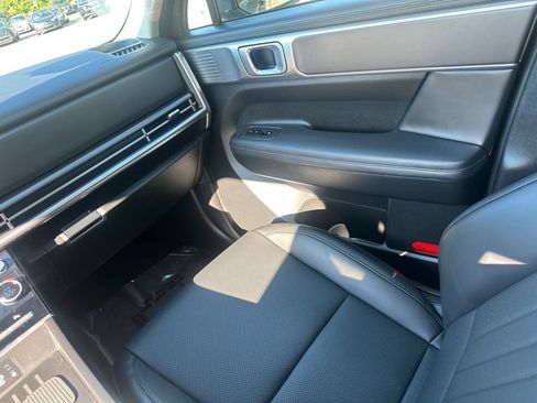 Used 2025 Hyundai Santa Fe SEL AWD/4WD image 22