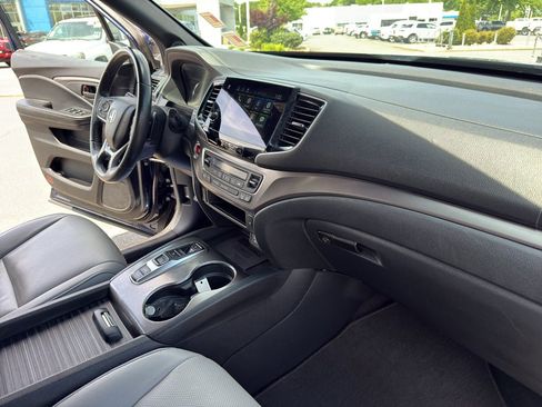 Certified 2023 Honda Passport EX-L image 31