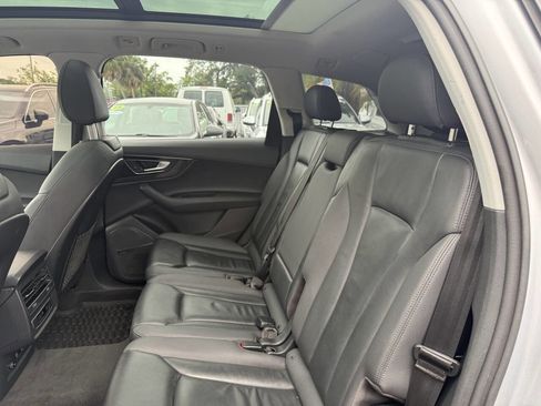 Used 2020 Audi Q7 3.0T Premium Plus AWD/4WD image 20