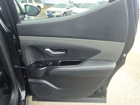 Used 2024 Hyundai Santa Cruz Limited image 15